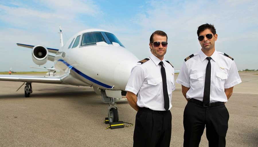 Servicio Ferry - Pilotos de Aviones